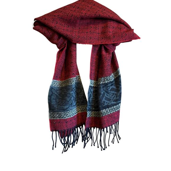 Calzeat Celtic Collection Scarf Made in Scotland - Picture 1 of 3